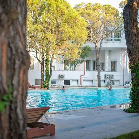 Marea Resort-2